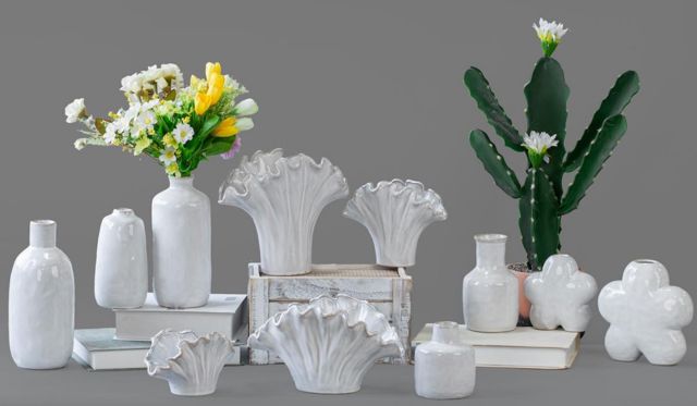 White Porcelain Home Décor — catalogue product group 1