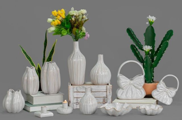 White Porcelain Home Décor — catalogue product group 6