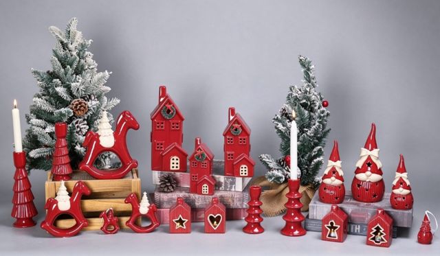 Red Glazed Christmas Ceramics — catalogue product group 10