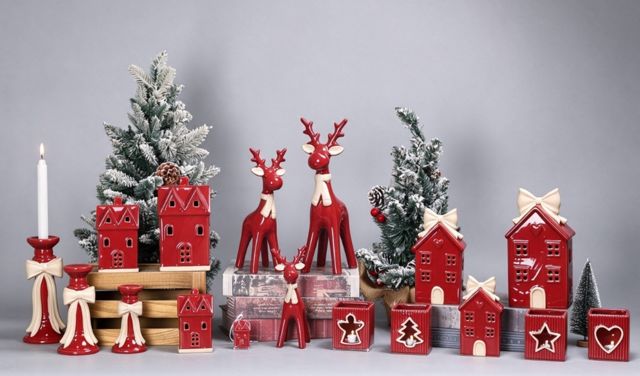 Red Glazed Christmas Ceramics — catalogue product group 11