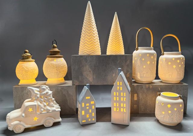 Translucent Christmas Ceramics — catalogue product group 13