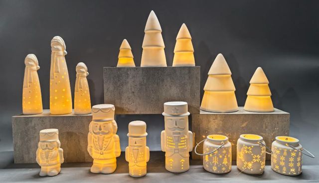 Translucent Christmas Ceramics — catalogue product group 17