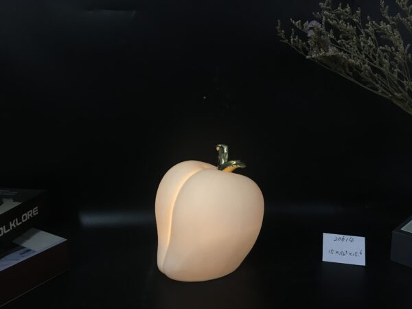 The pear/apple/peach/strawberry decor  with LED light - Image 5